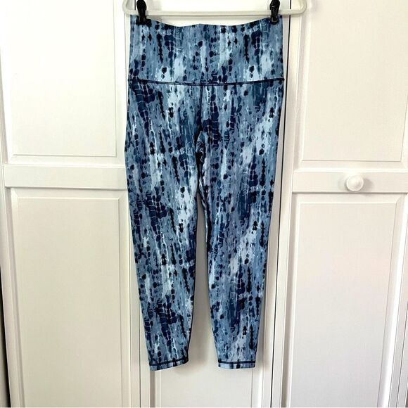Old Navy High Waist Powersoft Navy Tonal Tie Dye Blue Leggings Womens Size Large - Picture 1 of 10